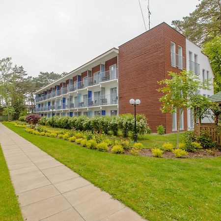 Waterside Resort Darlowko Buitenkant foto
