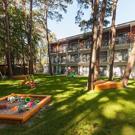 Waterside Resort Darlowko Buitenkant foto
