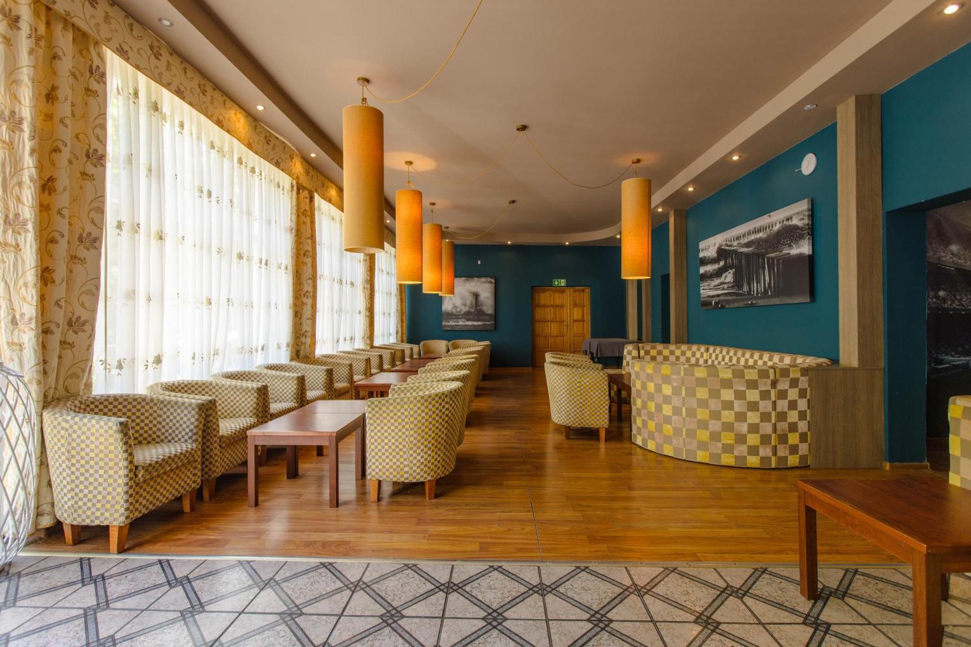 Waterside Resort Darlowko Buitenkant foto