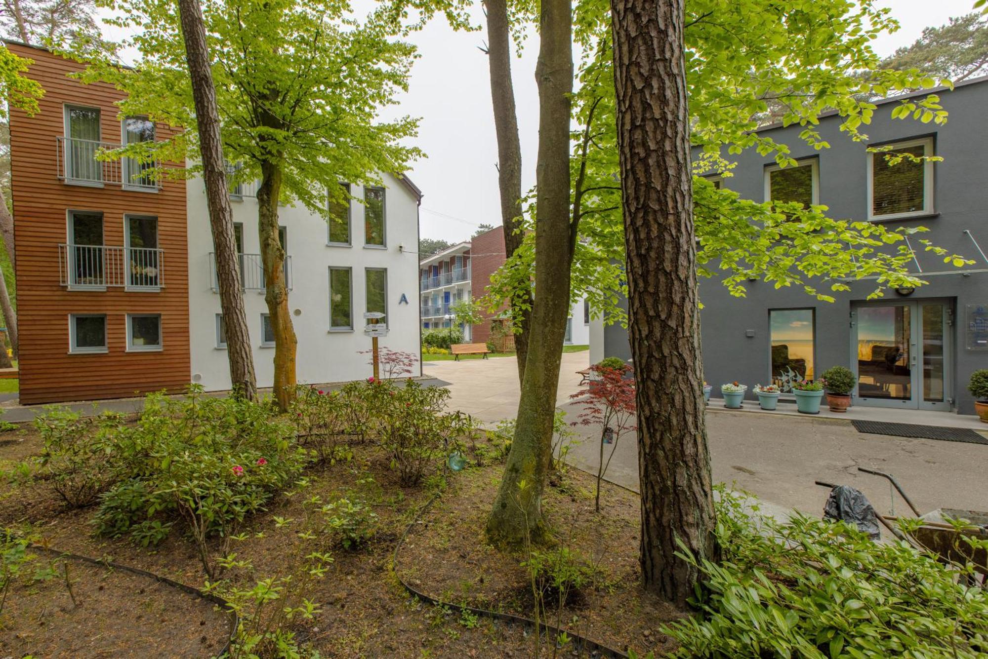 Waterside Resort Darlowko Buitenkant foto