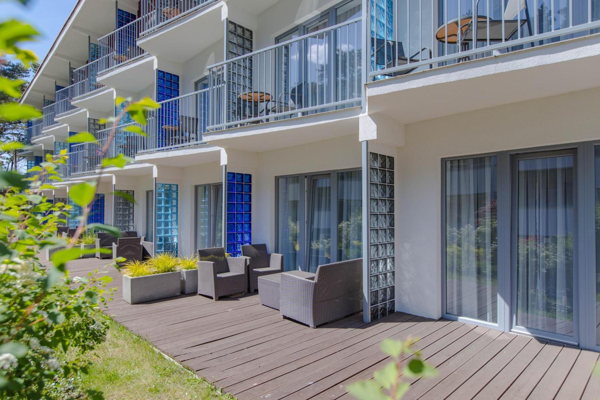 Waterside Resort Darlowko Buitenkant foto