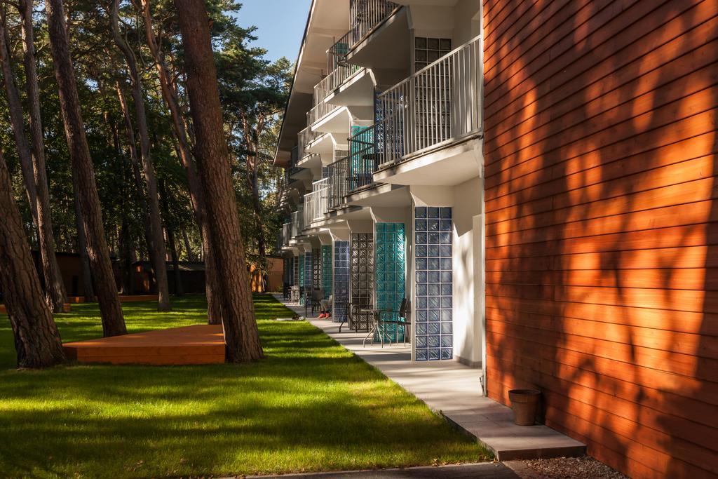 Waterside Resort Darlowko Buitenkant foto