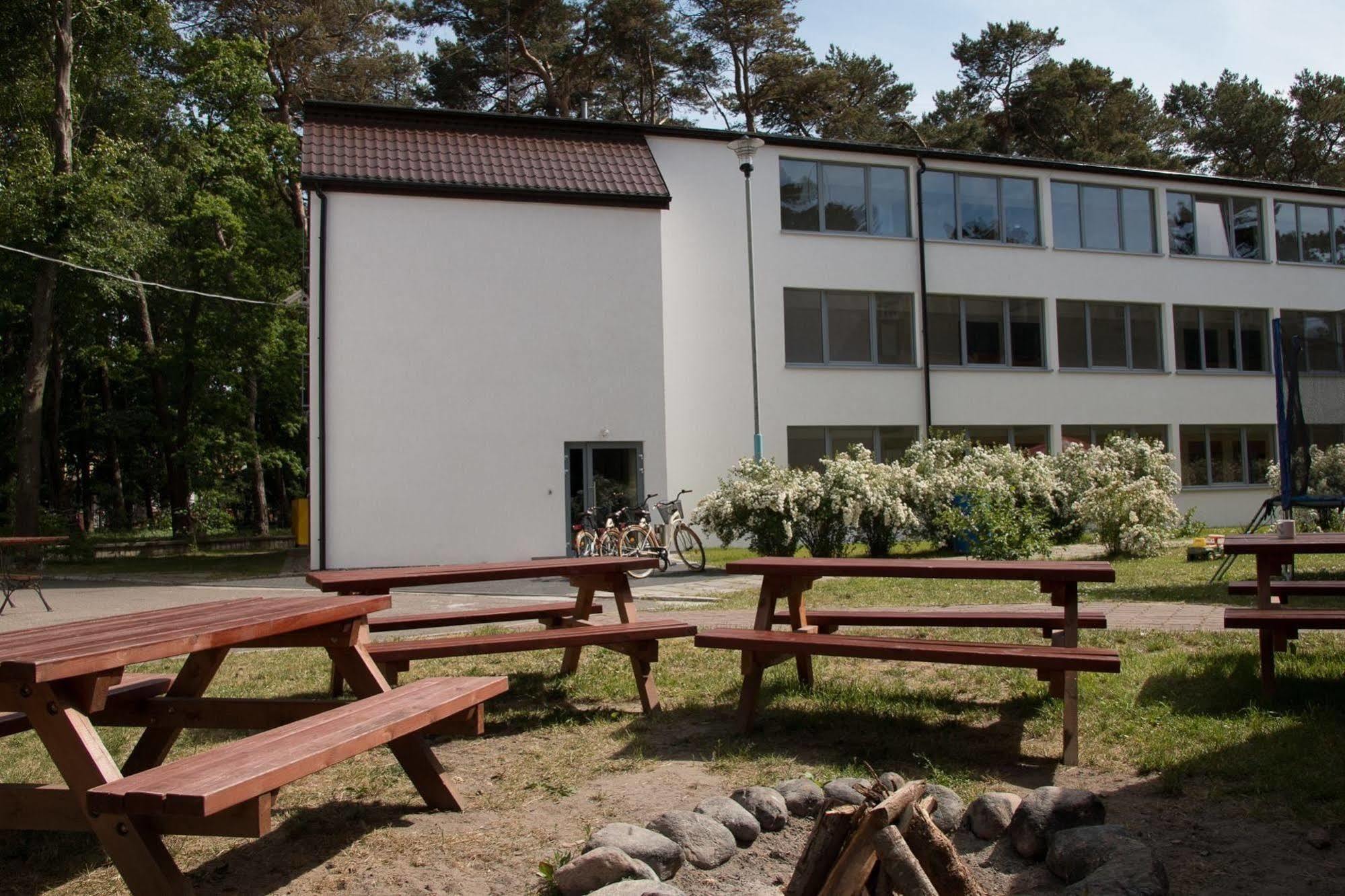 Waterside Resort Darlowko Buitenkant foto